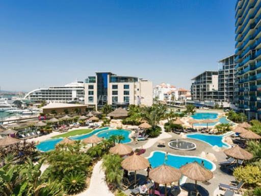Luxe Studio Seconds From The Marina And City Centre Apartamento Gibraltar Exterior foto